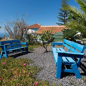 casa-azul-fuencaliente-de-la-palma.in-canary-islands.com/